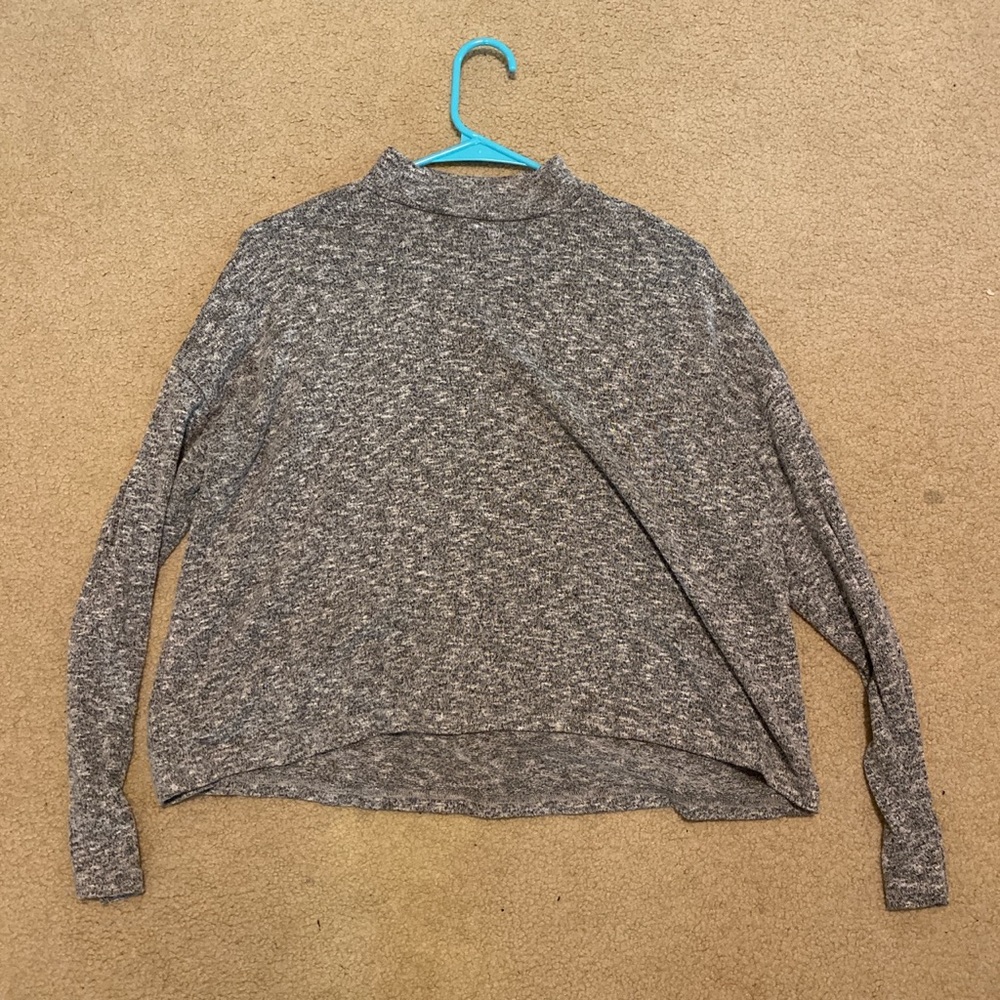 Textured Gray Mockneck